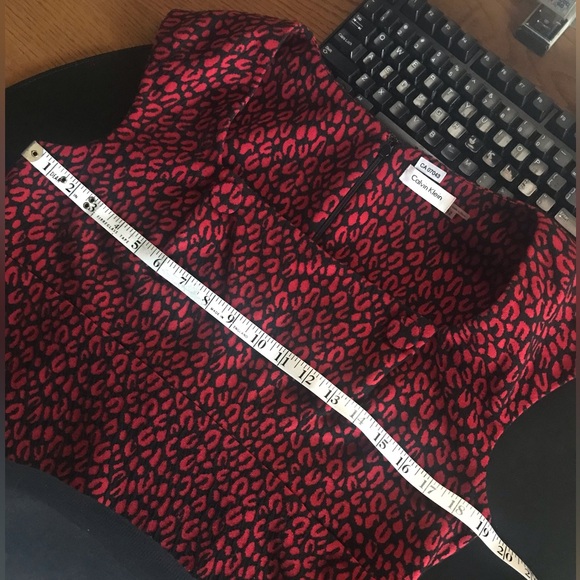 🌹🐾❤️Gorgeous Calvin Klein Red Black Textured Leopard Print Sleeveless Dress - Picture 17 of 17